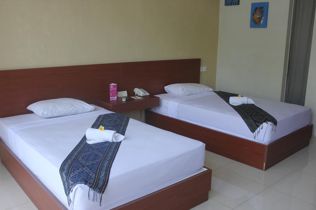 Ubud Hotel And Villas มะลัง ภายนอก รูปภาพ