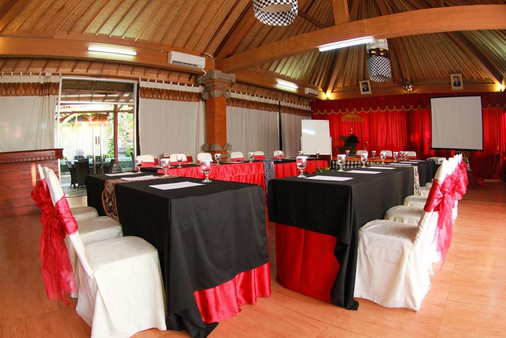 Ubud Hotel And Villas มะลัง ภายนอก รูปภาพ