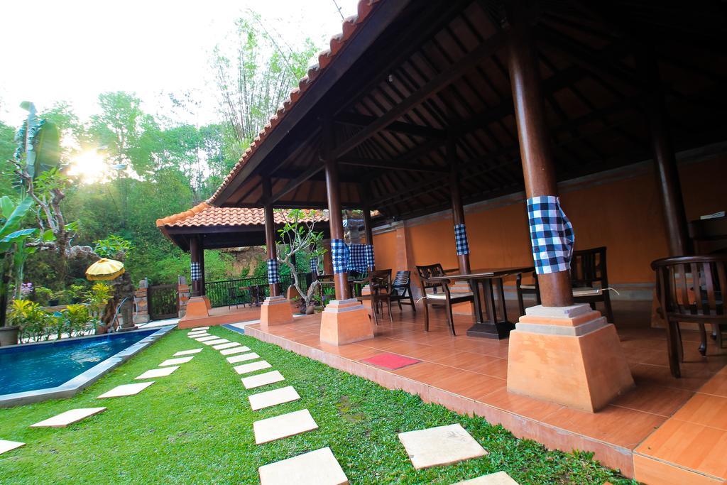 Ubud Hotel And Villas มะลัง ภายนอก รูปภาพ